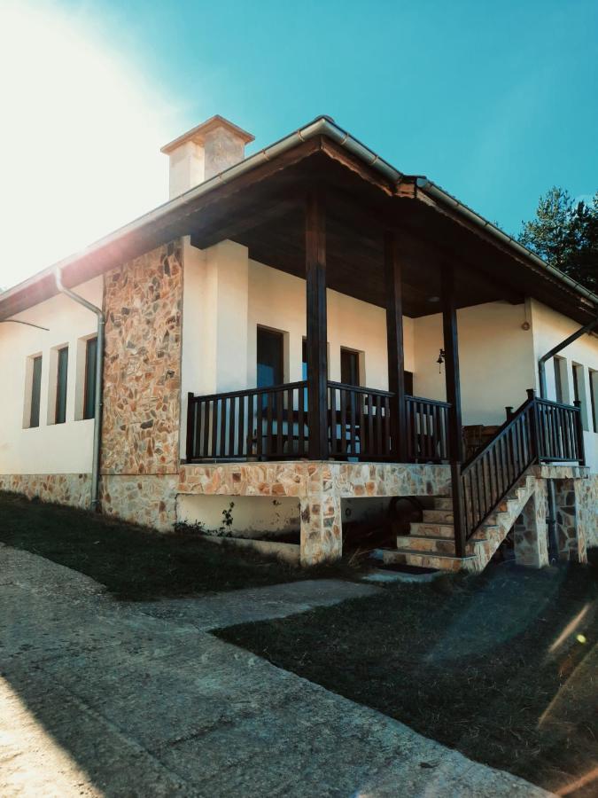 Вила Мариам Villa Mariam Batak Exterior foto